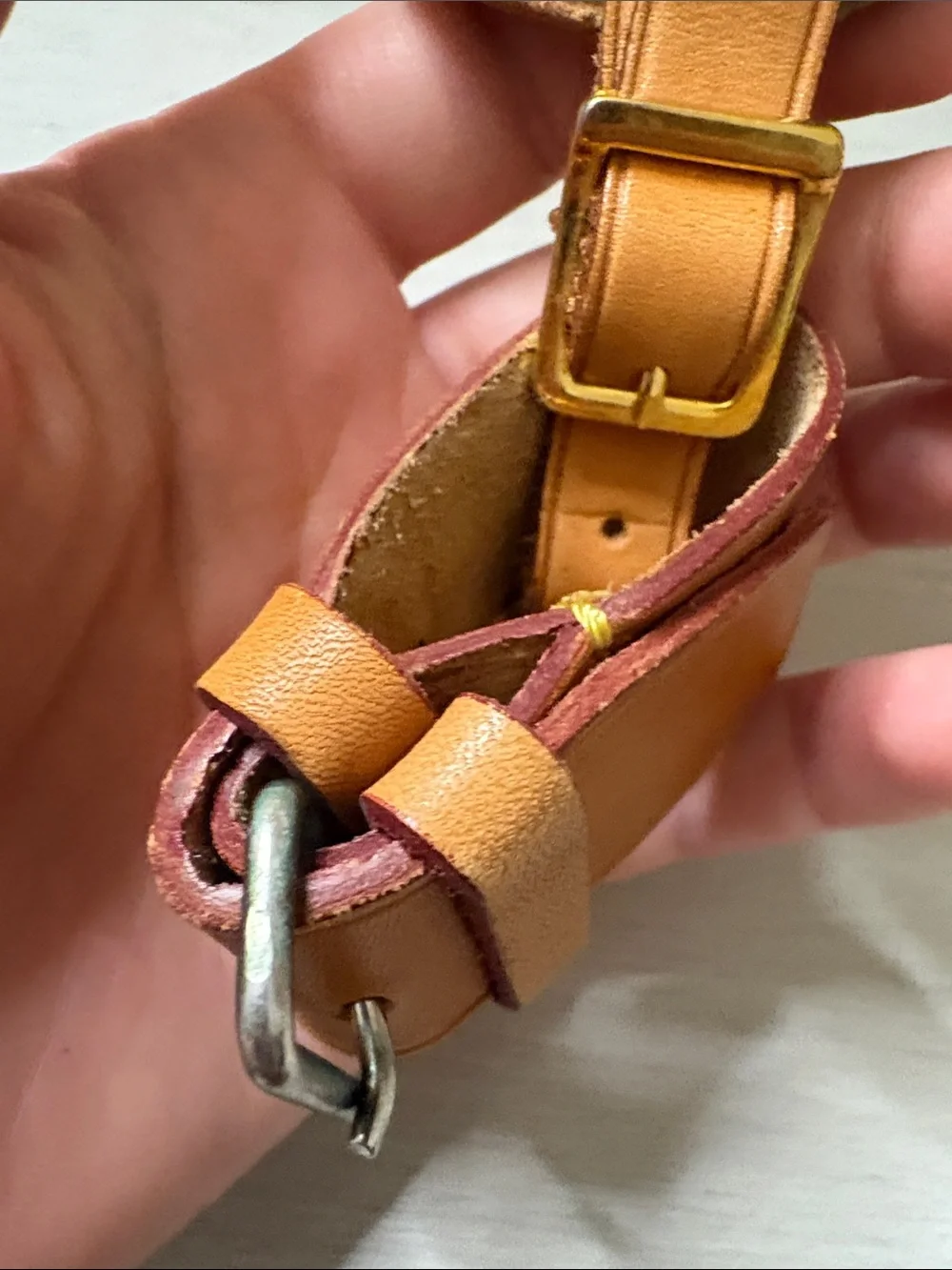 Louis‎ Vuitton Tan Leather Luggage Tag with Strap